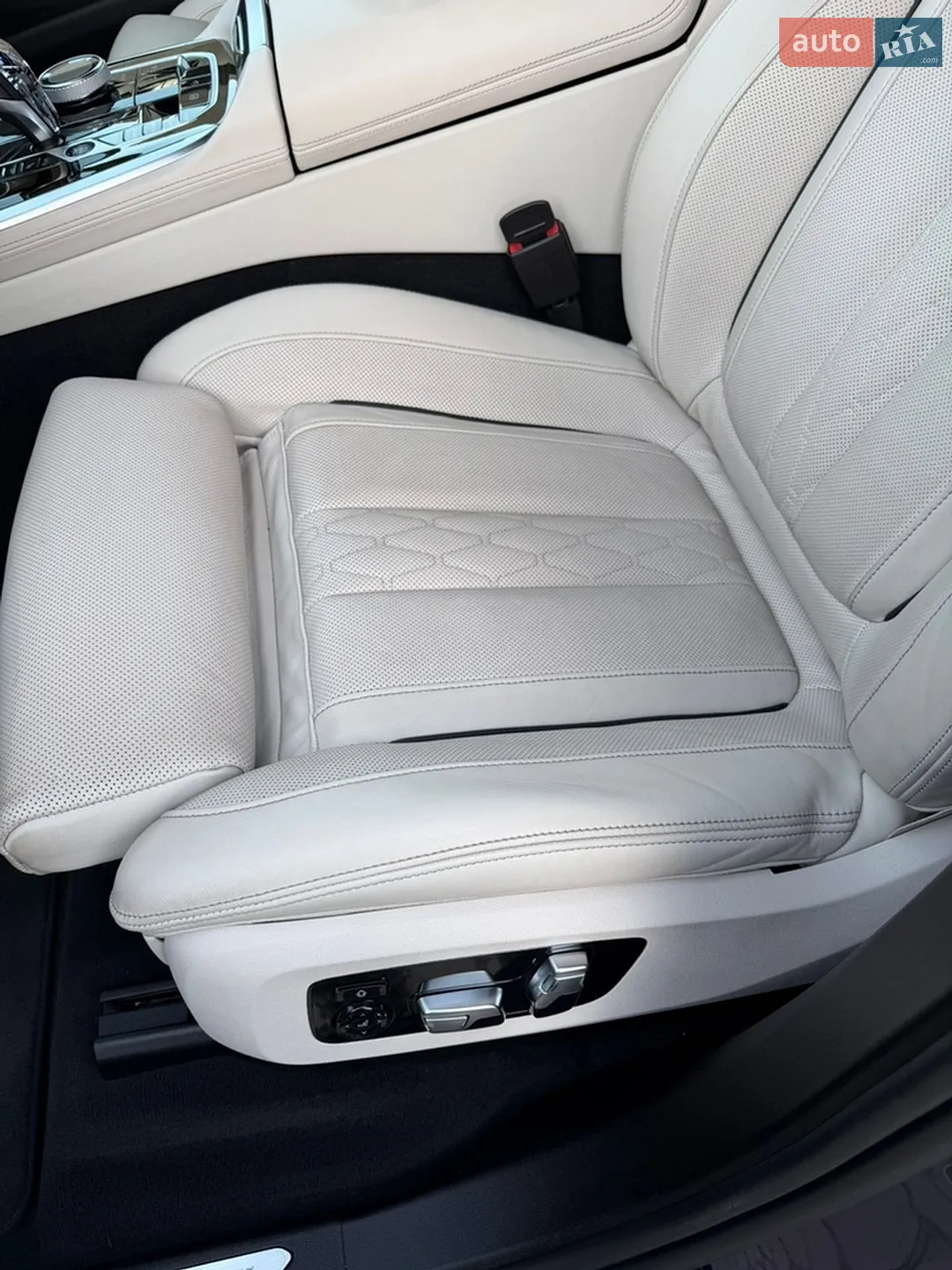 2021 BMW X7 - мініатюра 10