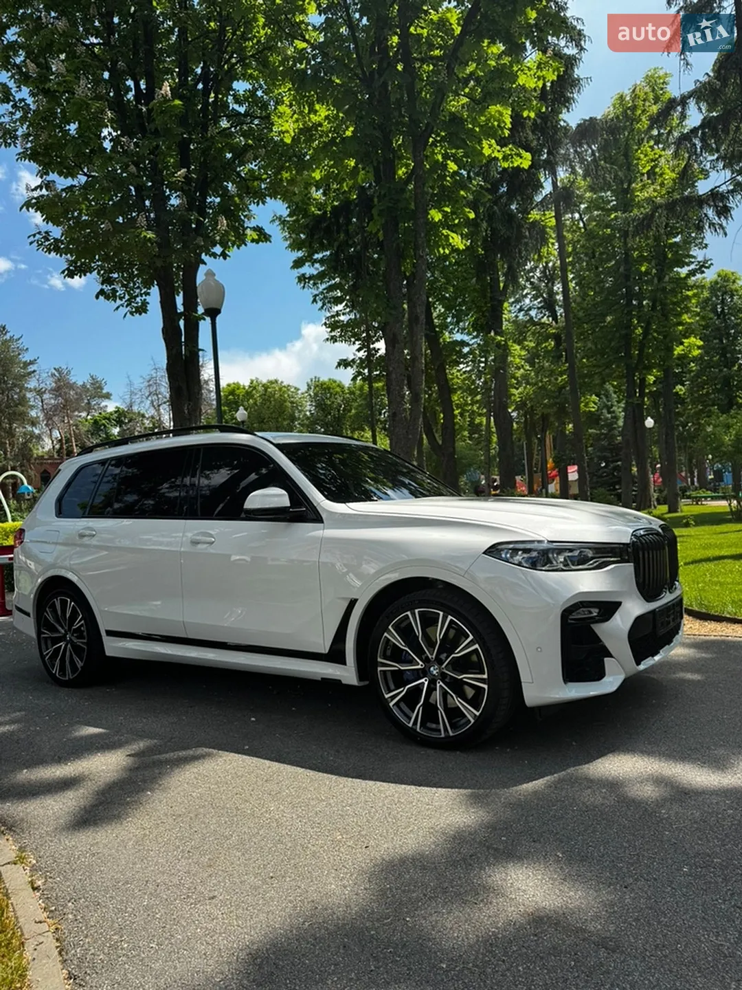 2020 BMW X7 - мініатюра 7