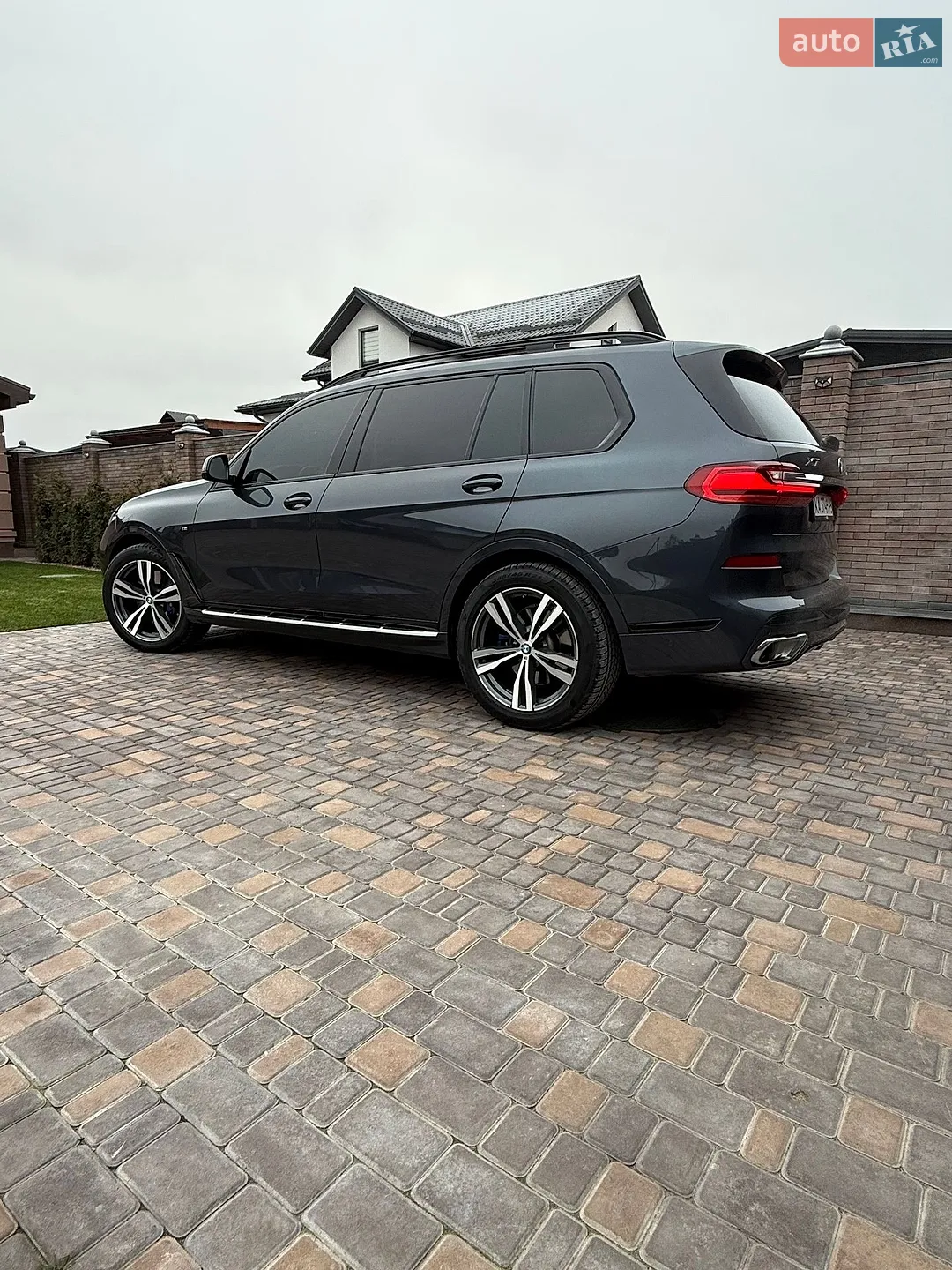 2020 BMW X7 - мініатюра 8