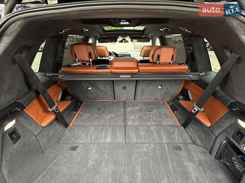 Внедорожник / Кроссовер BMW X7 2022 в Киеве