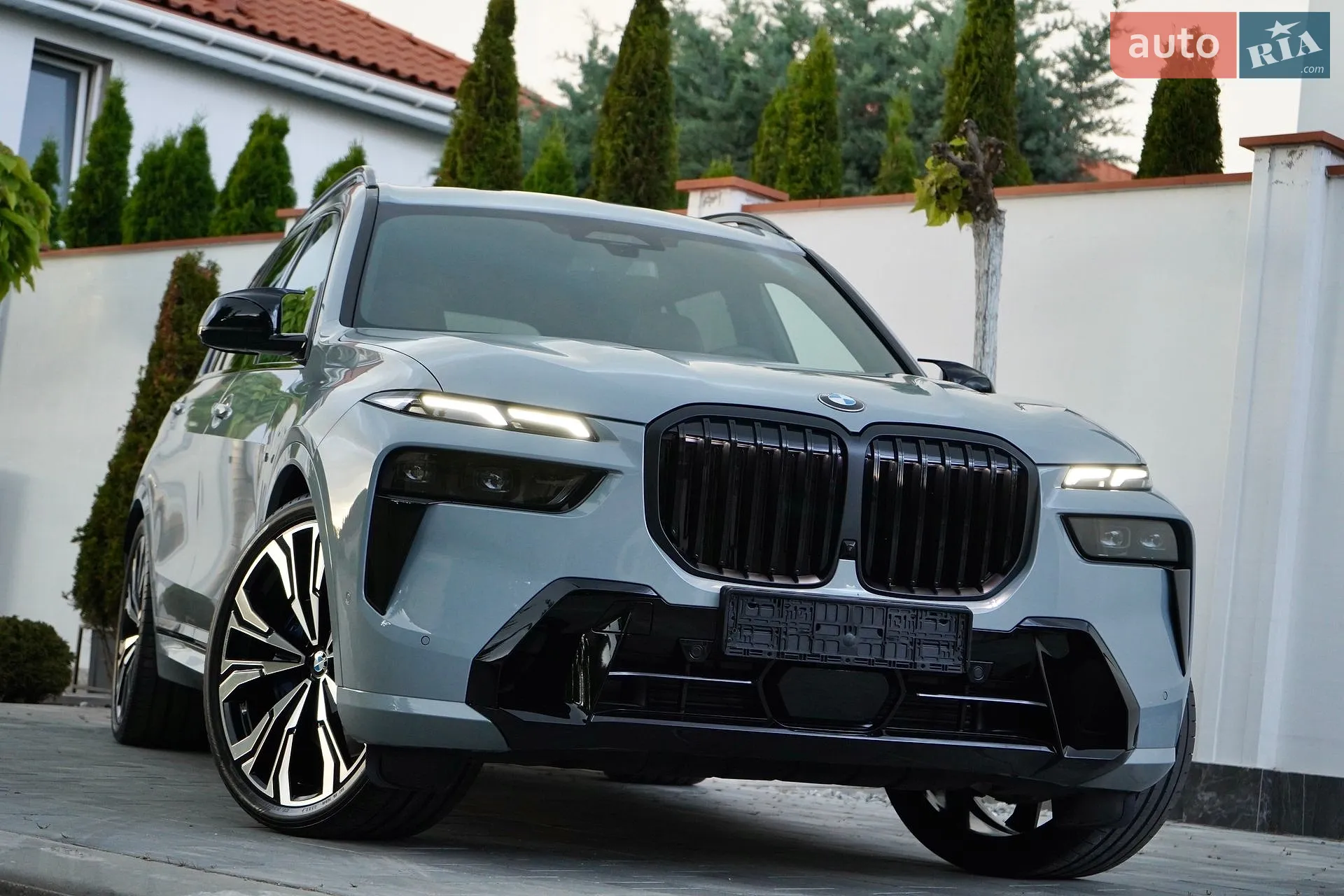 2025 BMW X7 - мініатюра 28