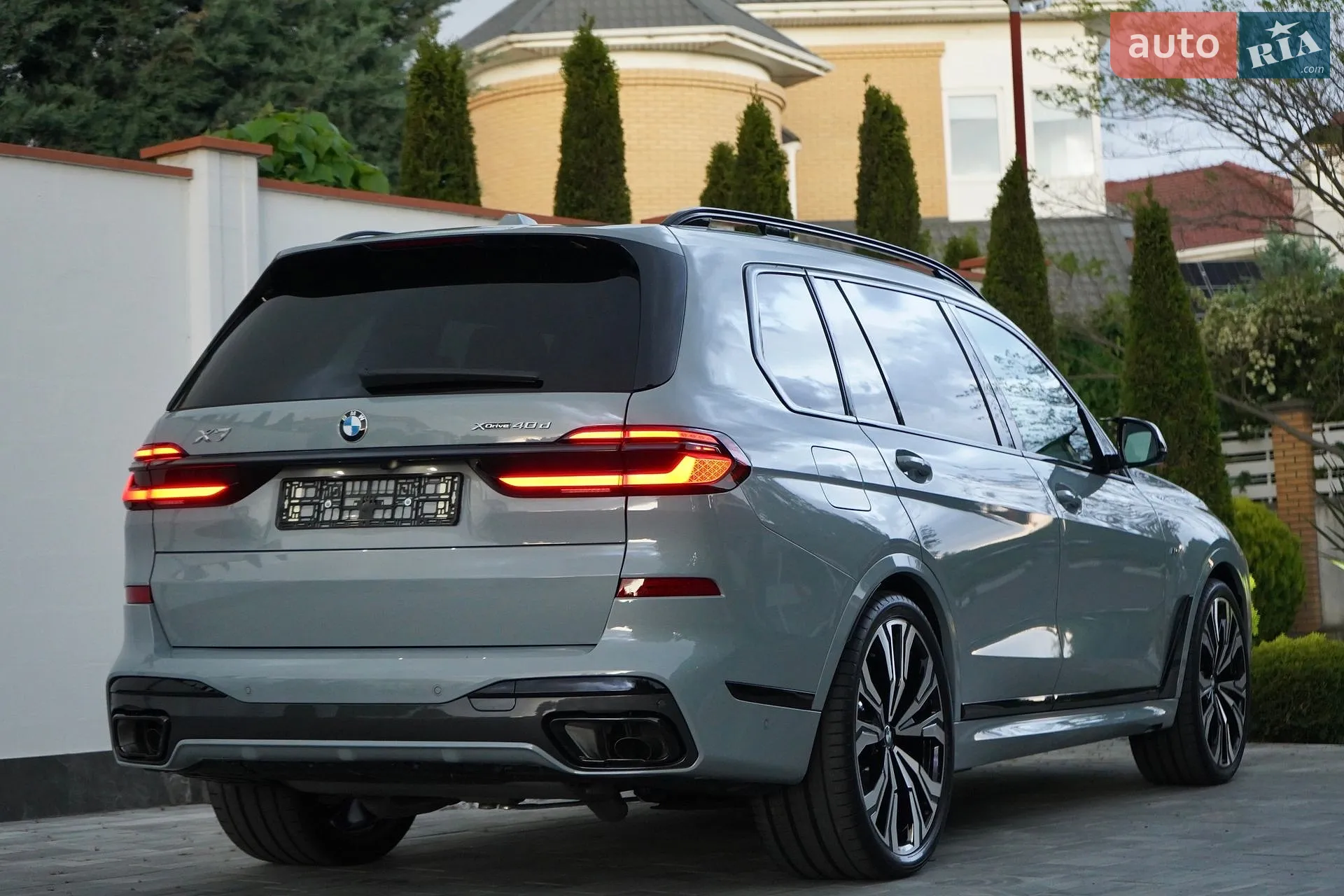 2025 BMW X7 - мініатюра 32