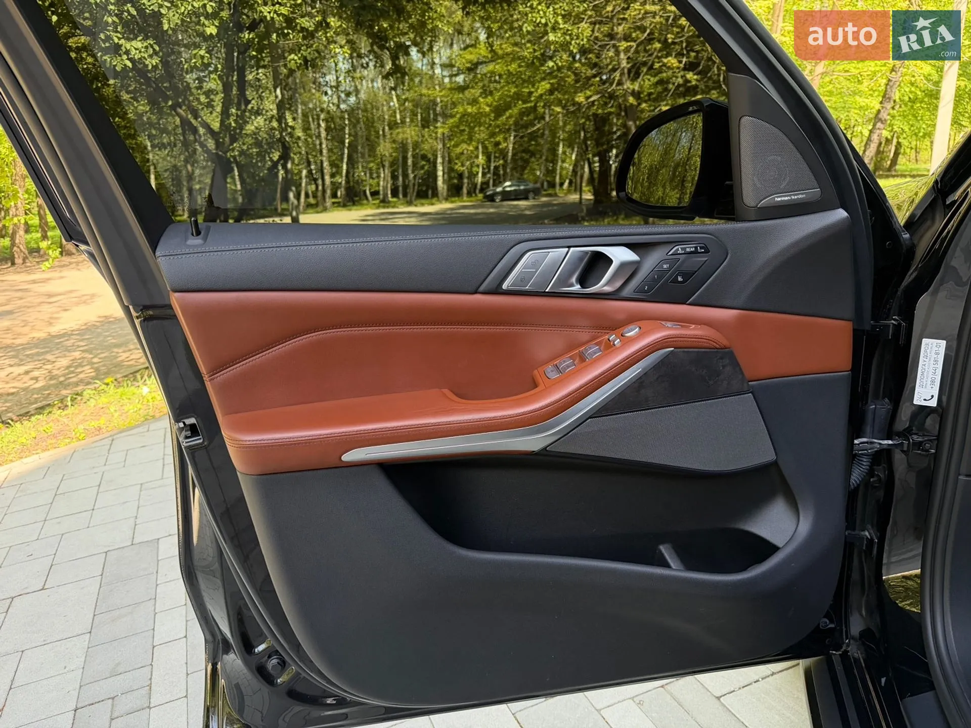 2021 BMW X7 - мініатюра 29