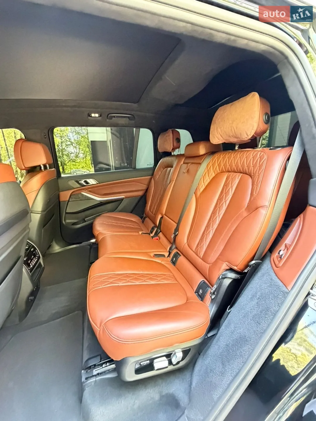 2021 BMW X7 - мініатюра 38