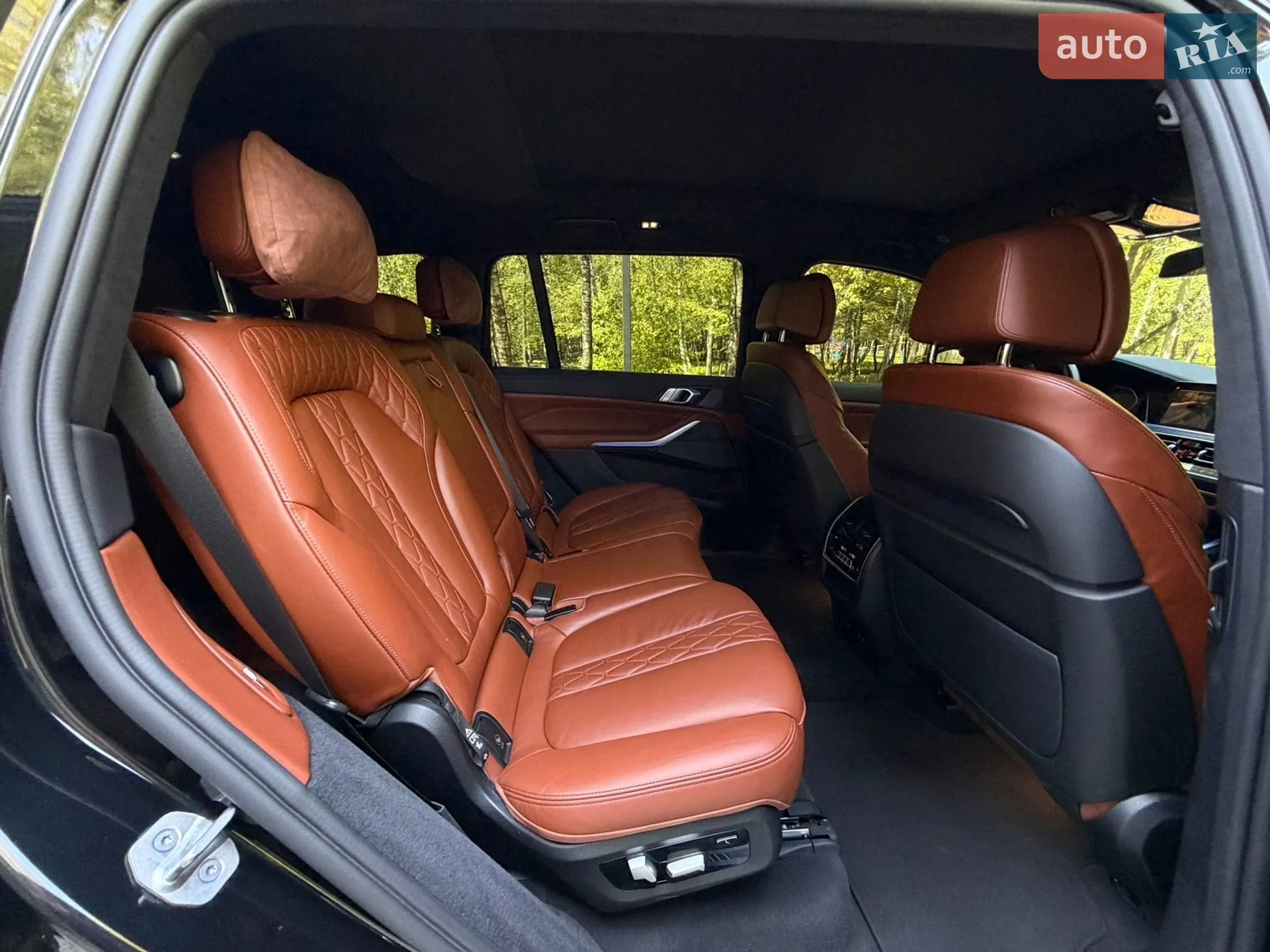 2021 BMW X7 - мініатюра 43