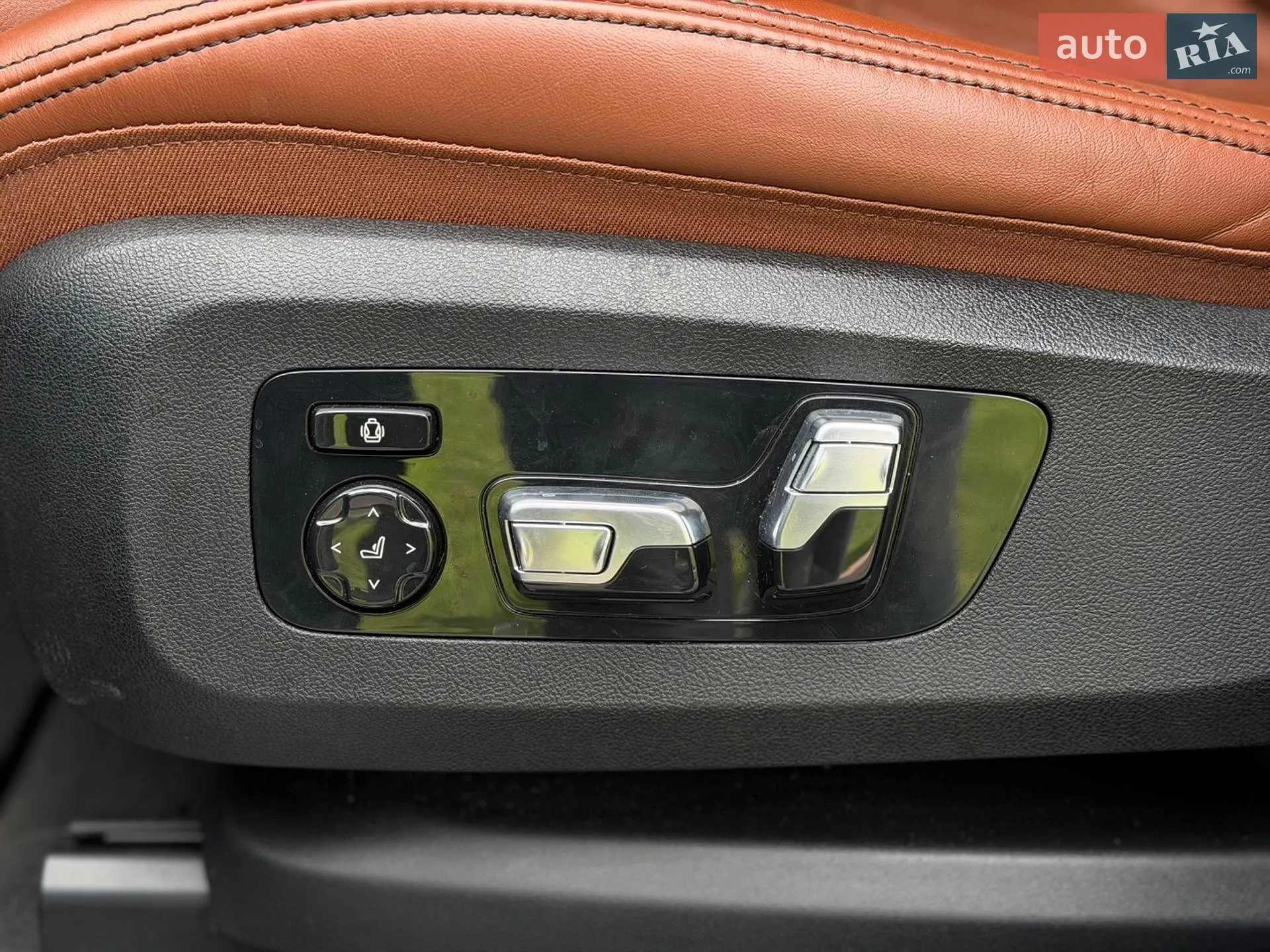2023 BMW X7 - мініатюра 22