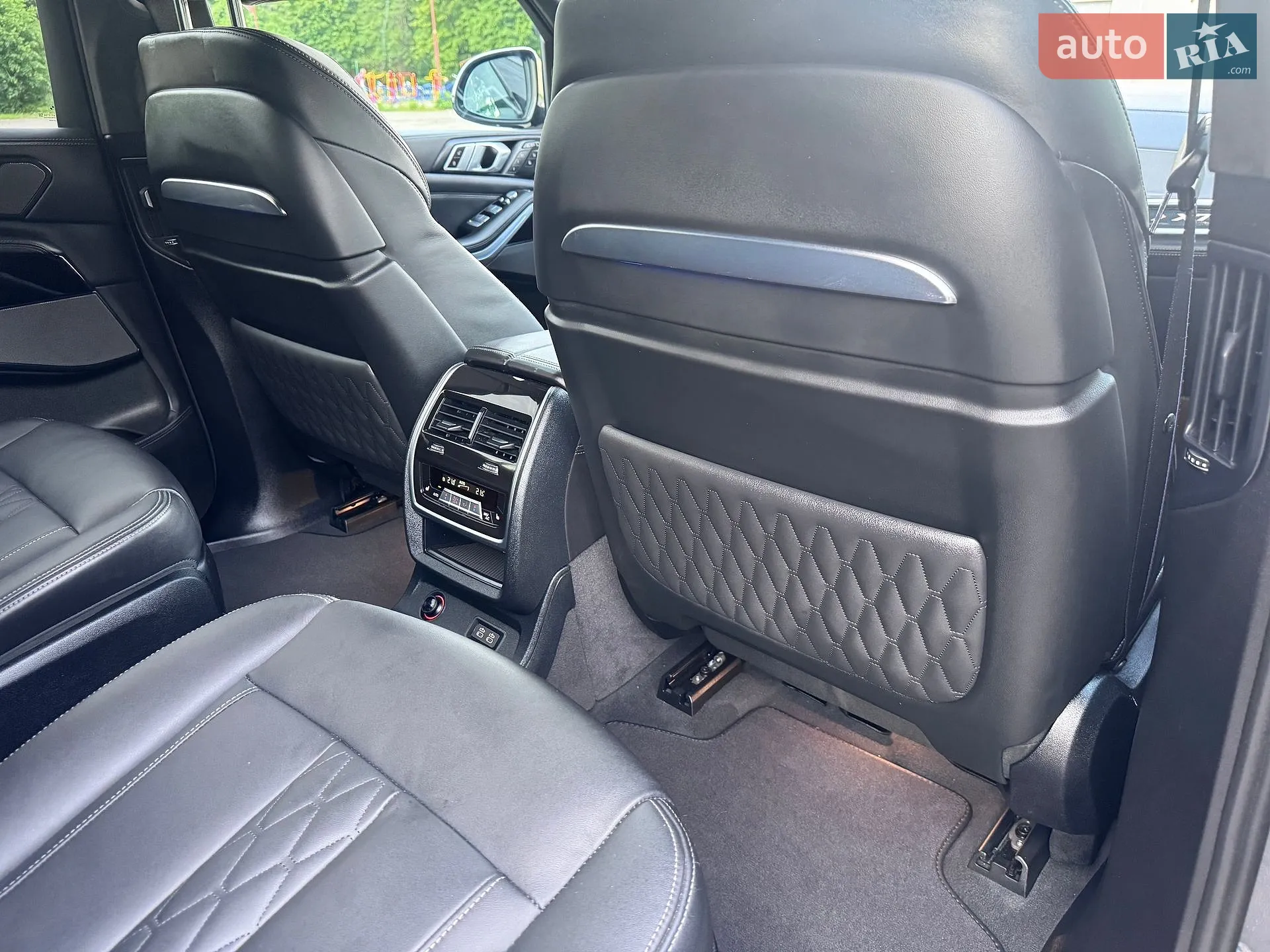 2023 BMW X7 - мініатюра 78
