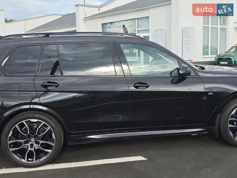 BMW X7