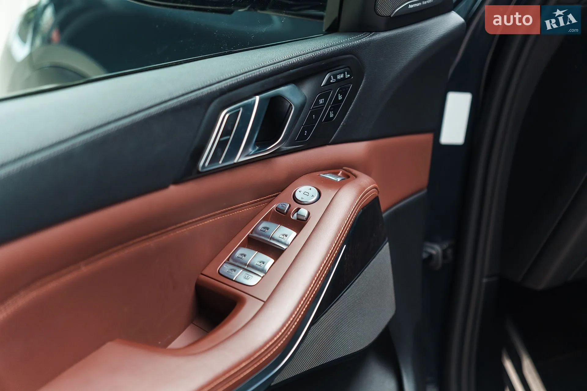2021 BMW X7 - мініатюра 23