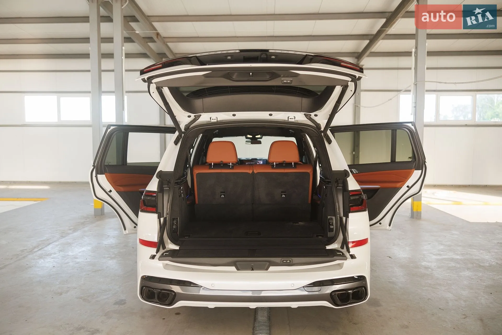 2023 BMW X7 - мініатюра 40