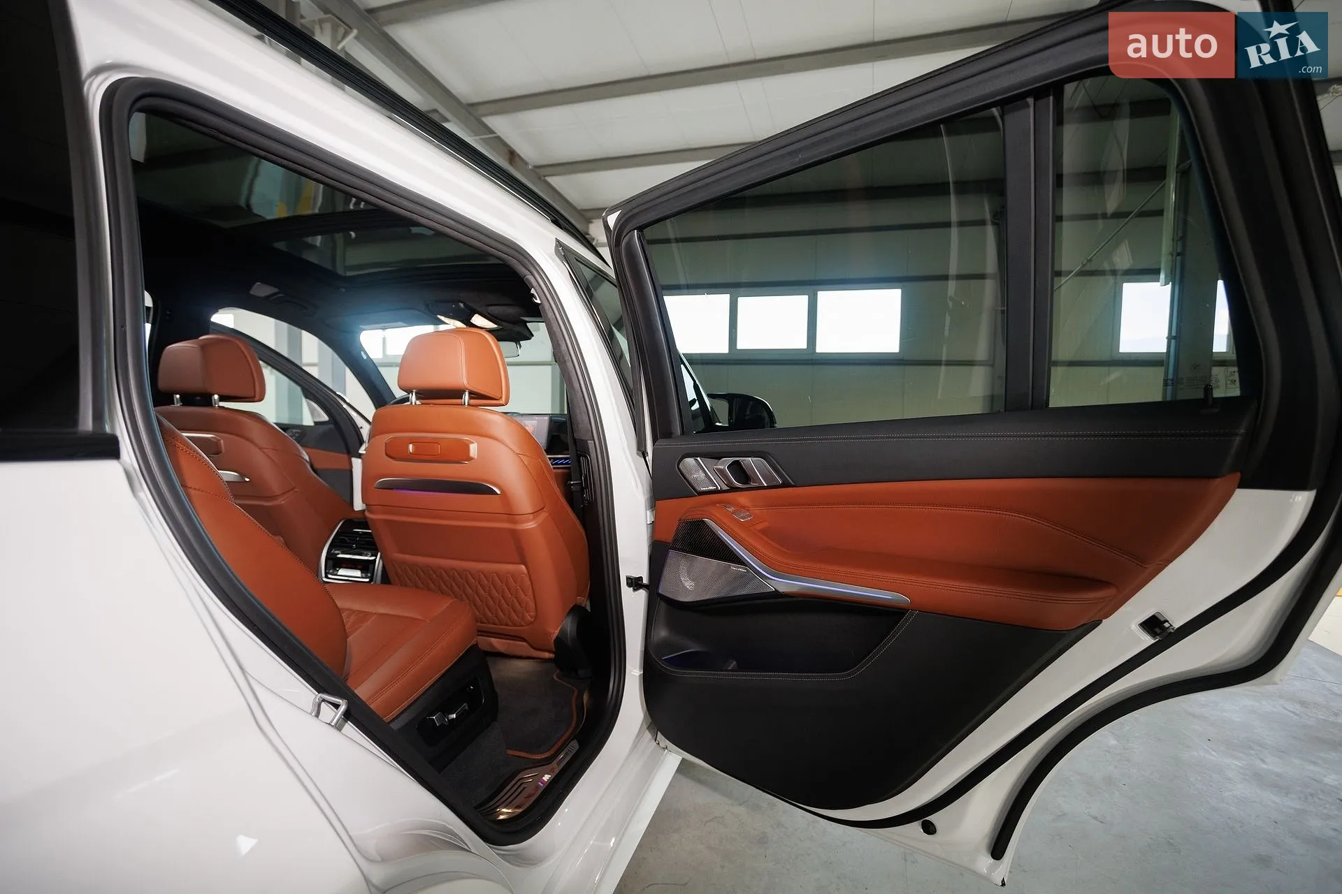 2023 BMW X7 - мініатюра 45