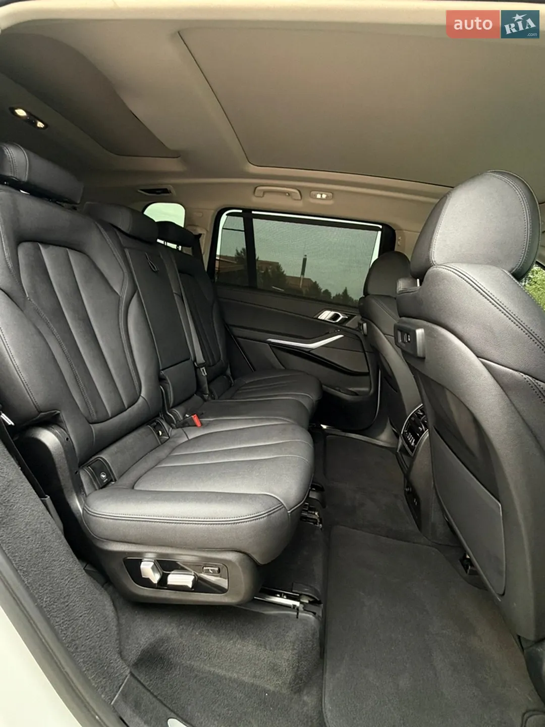 2021 BMW X7 - мініатюра 44