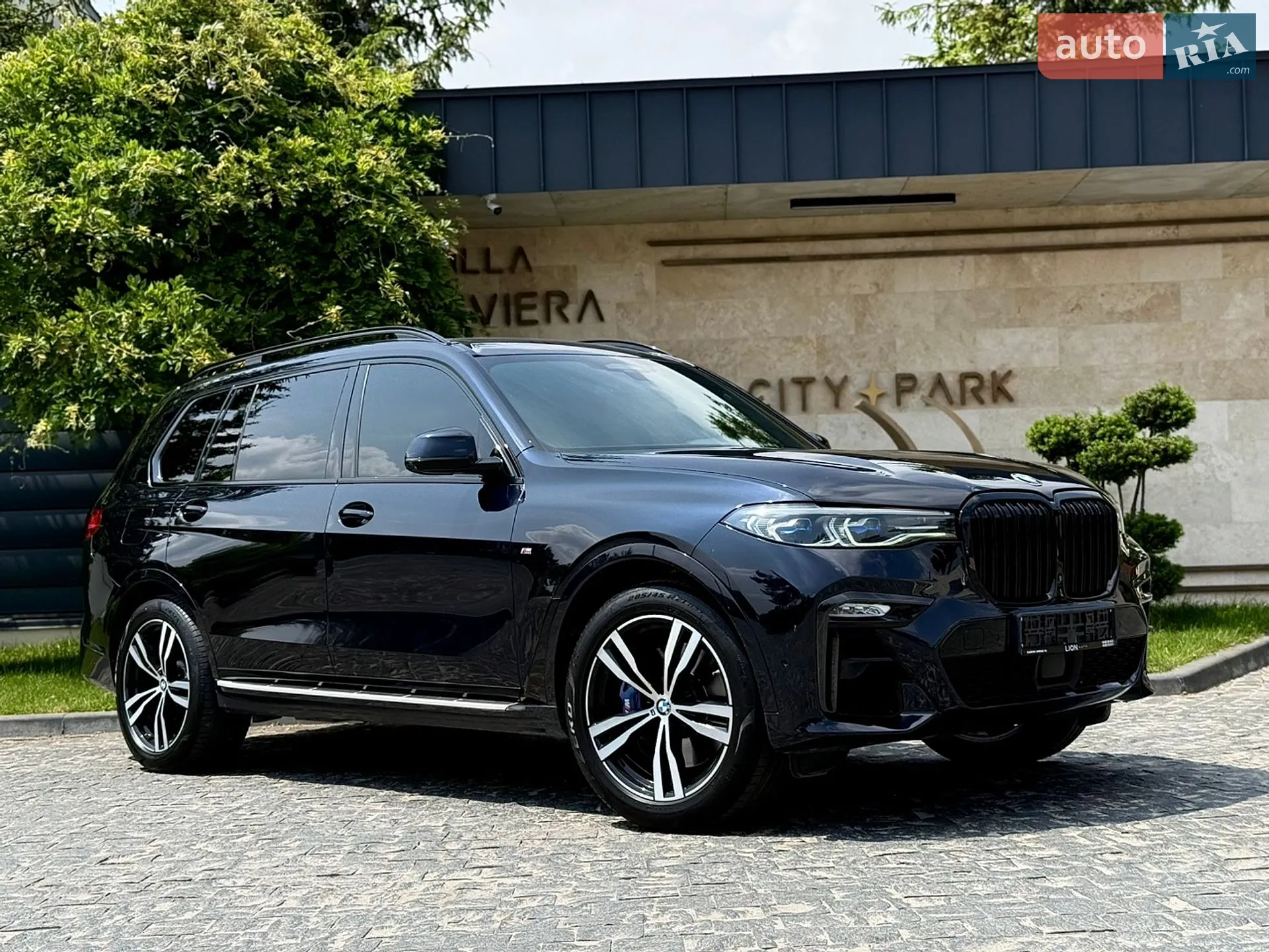 2021 BMW X7 - мініатюра 2