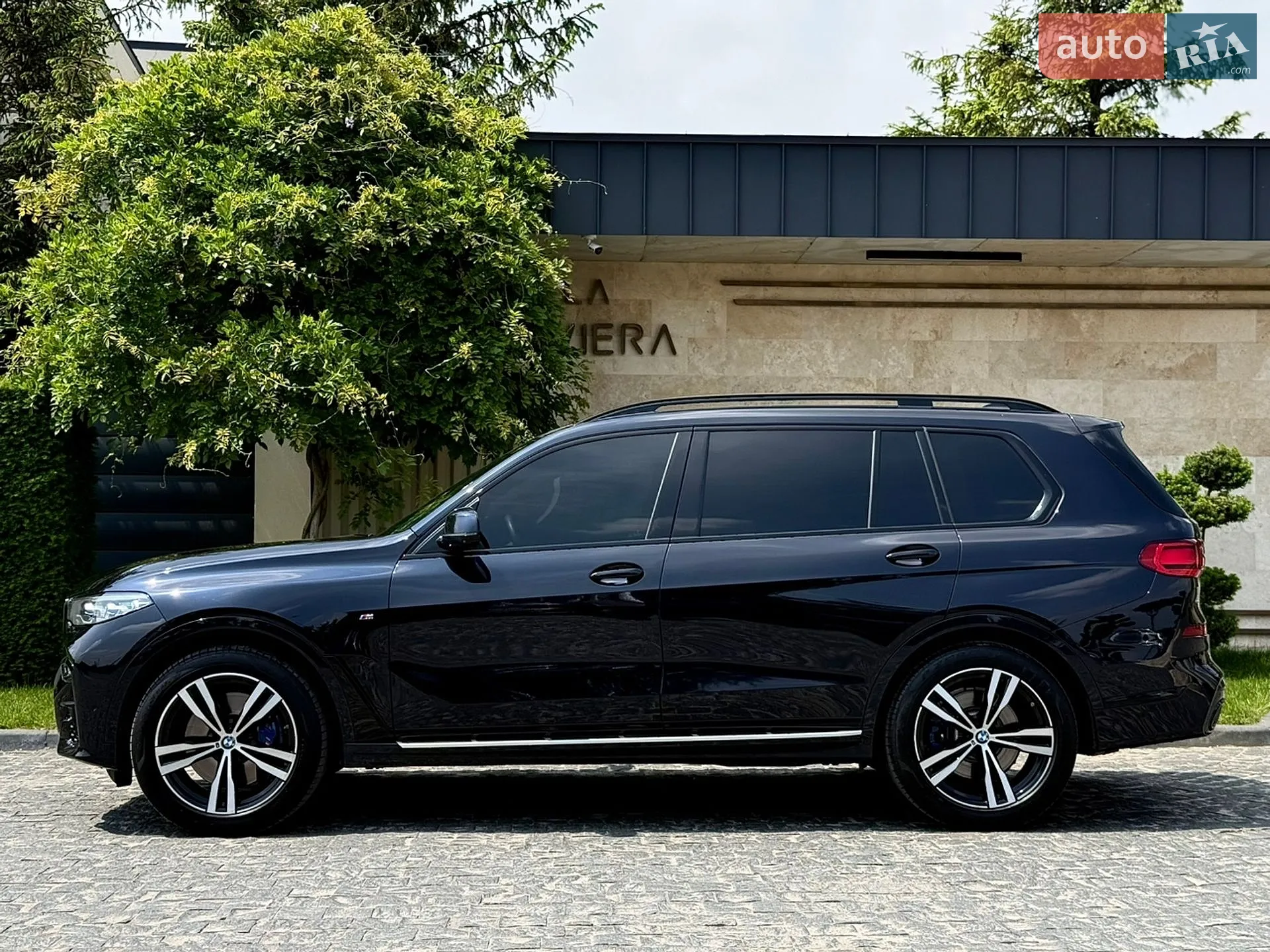 2021 BMW X7 - мініатюра 11
