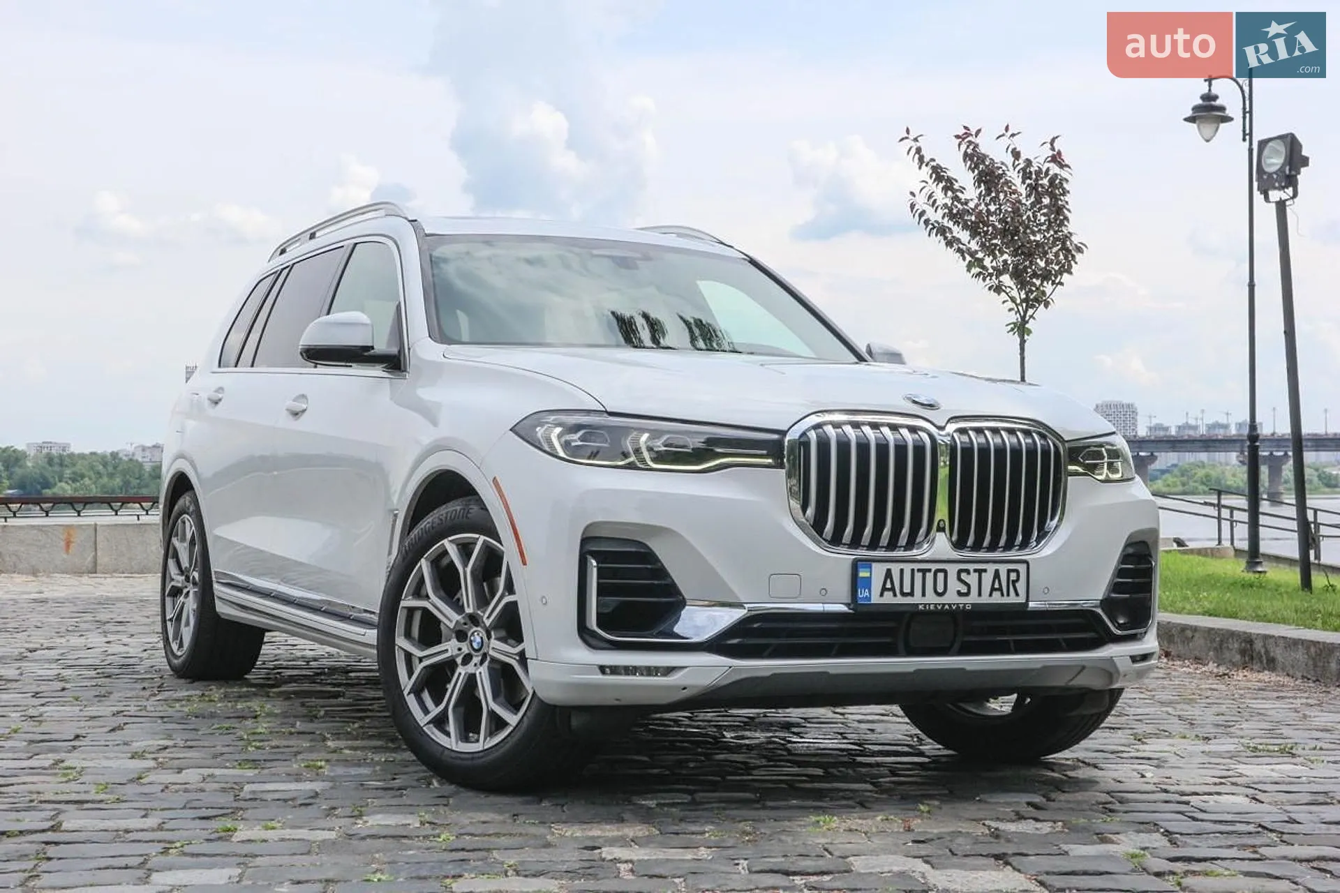 2019 BMW X7 - мініатюра 3