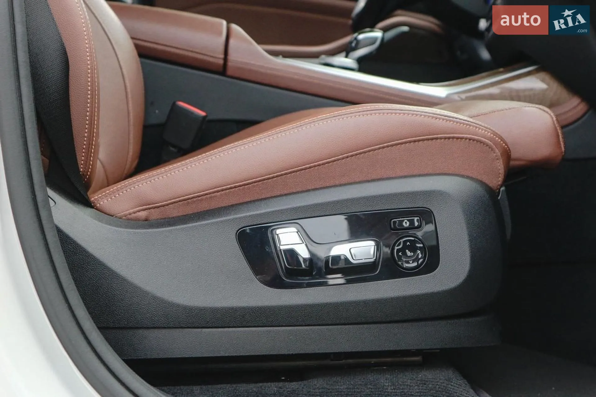 2019 BMW X7 - мініатюра 42