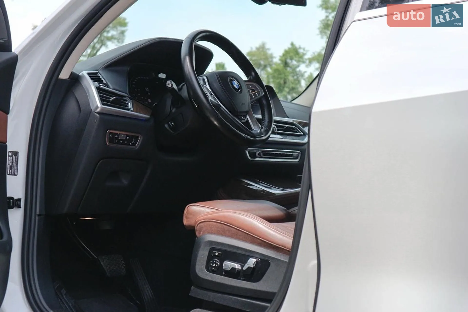 2019 BMW X7 - мініатюра 47