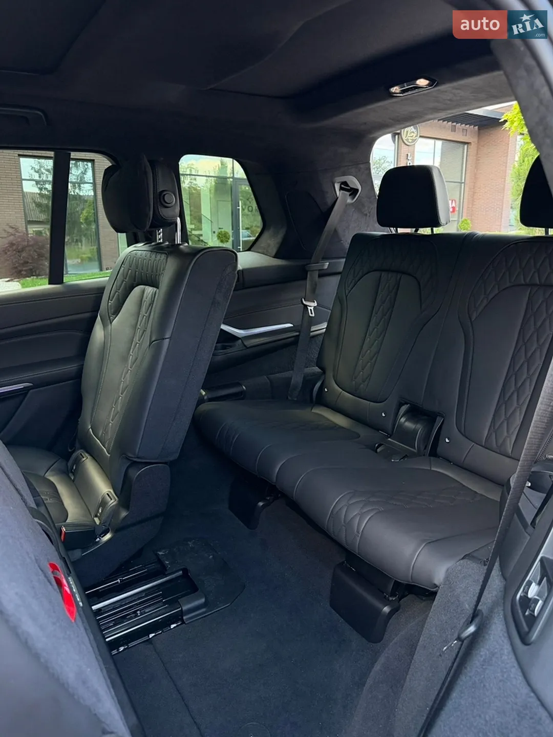 2021 BMW X7 - мініатюра 27