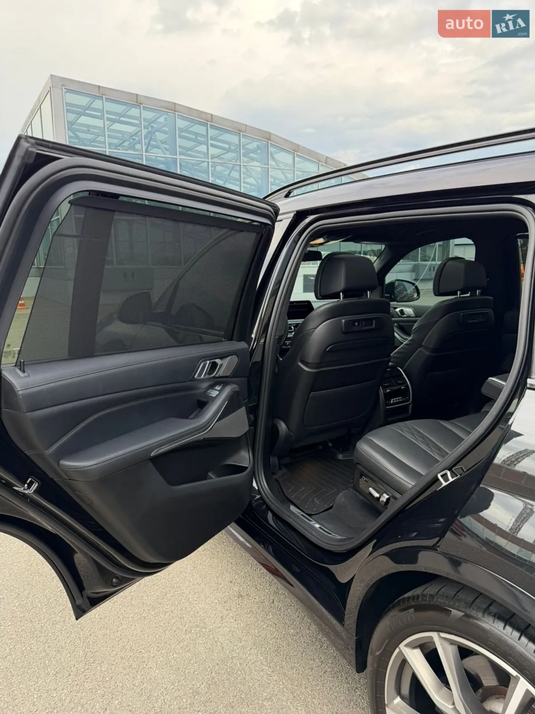 2021 BMW X7 - мініатюра 31