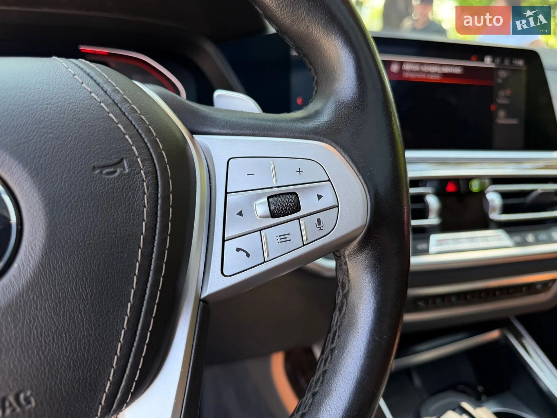2021 BMW X7 - мініатюра 23