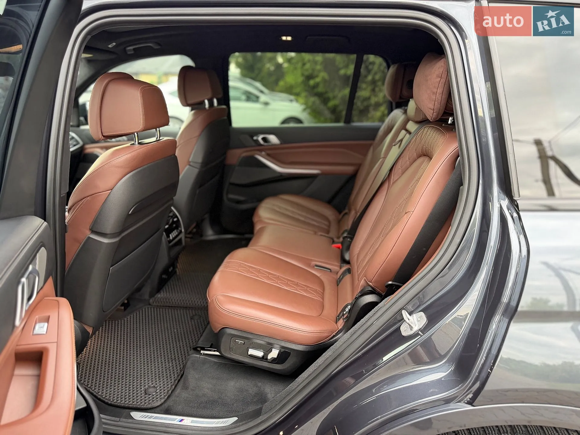 2019 BMW X7 - мініатюра 46