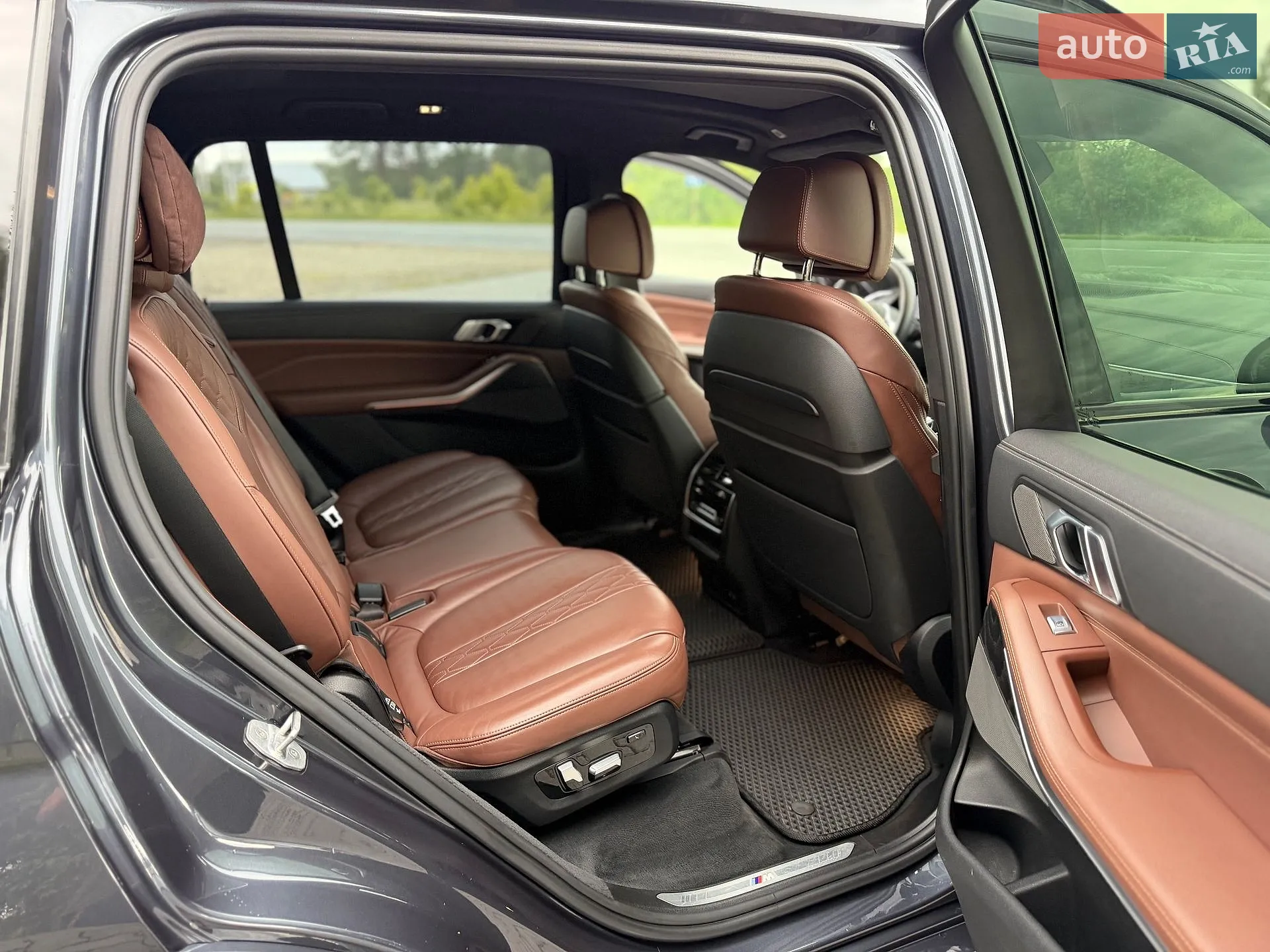 2019 BMW X7 - мініатюра 54
