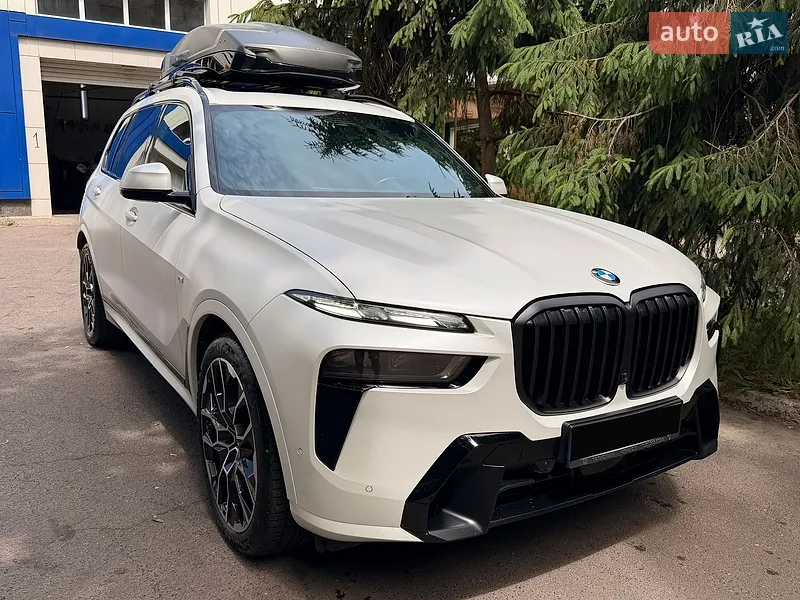 BMW X7