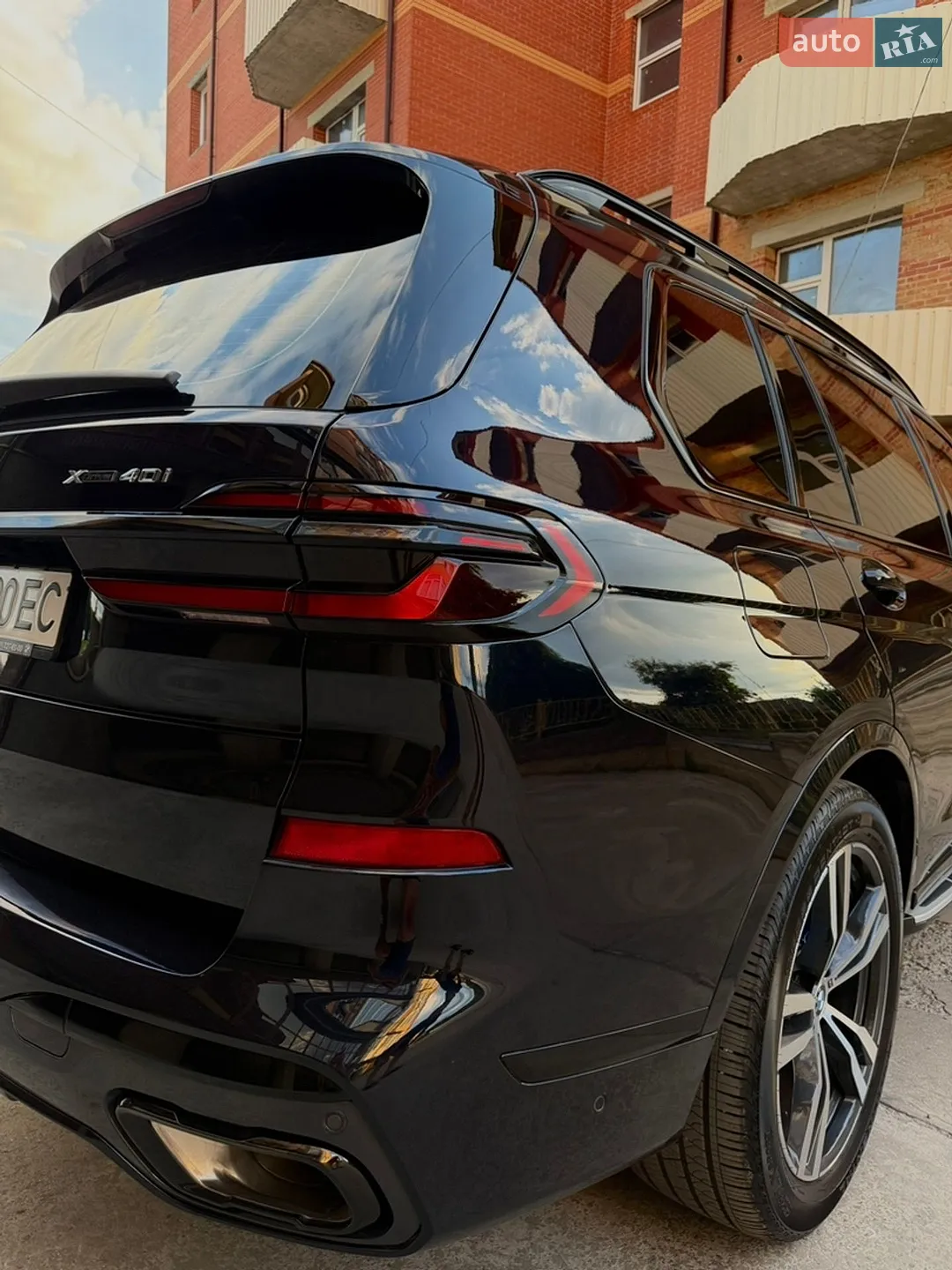 2025 BMW X7 - мініатюра 10