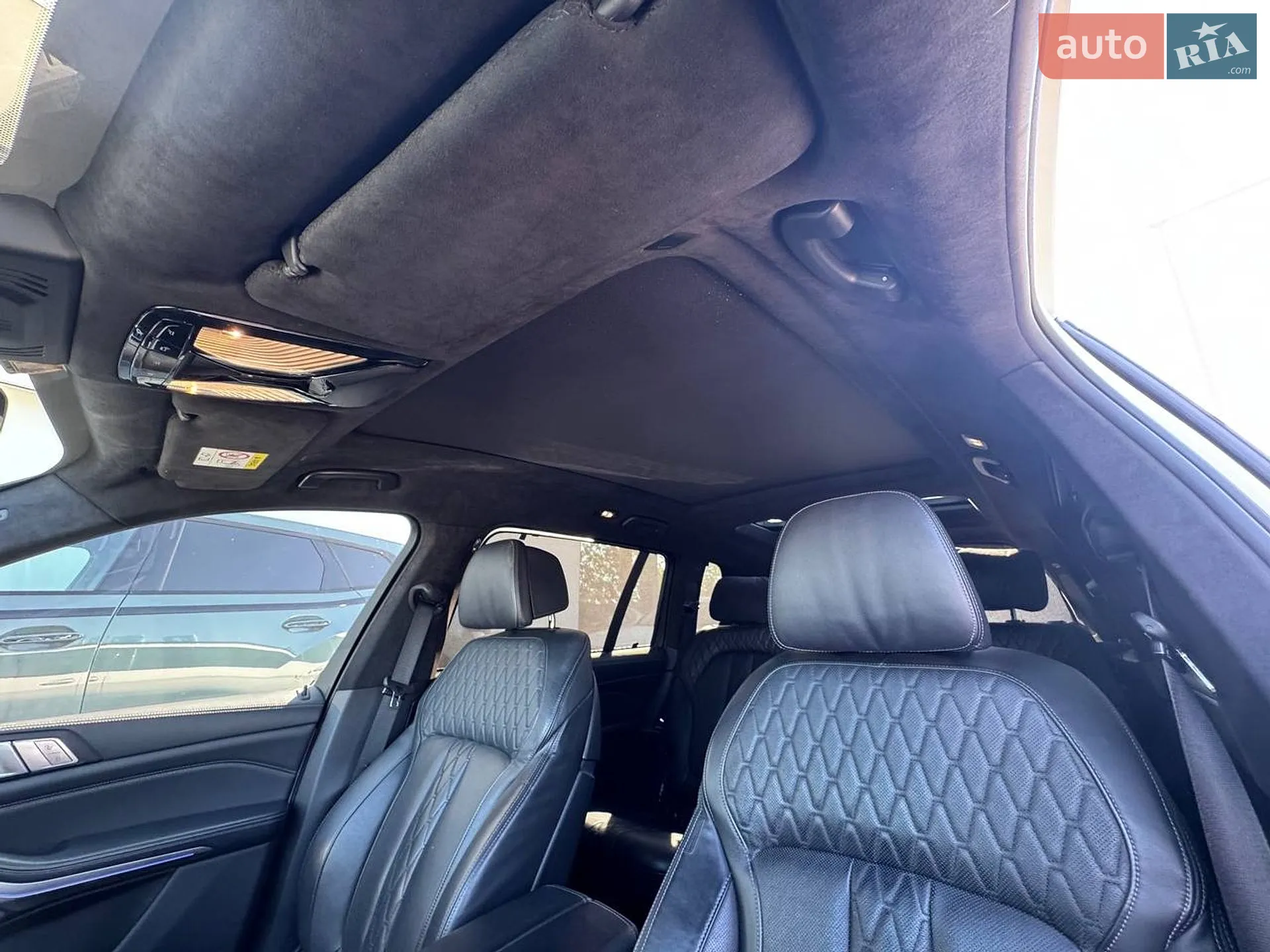 2020 BMW X7 - мініатюра 26