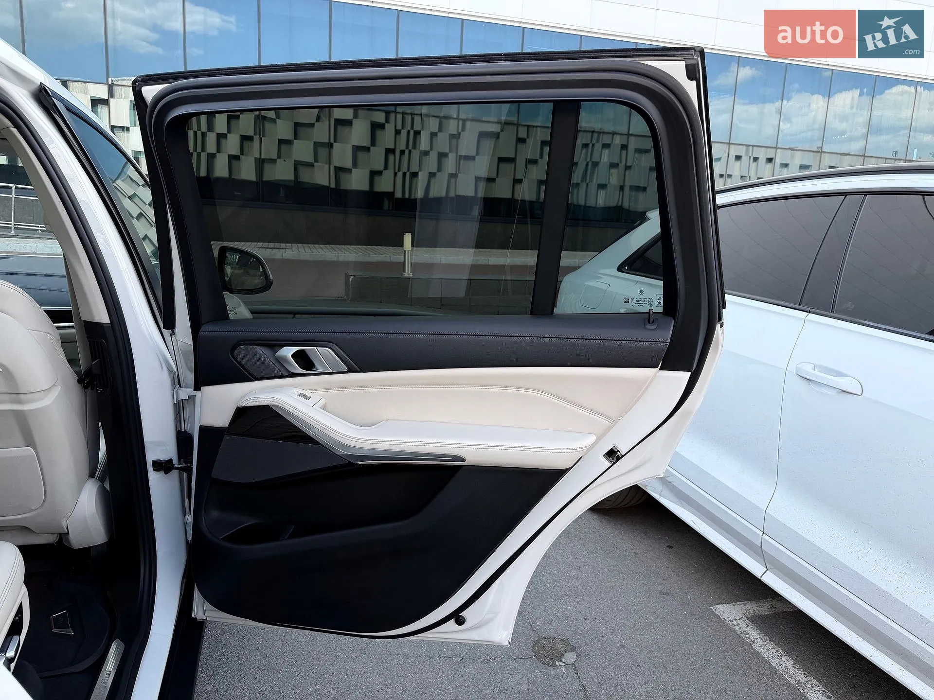 2019 BMW X7 - мініатюра 109