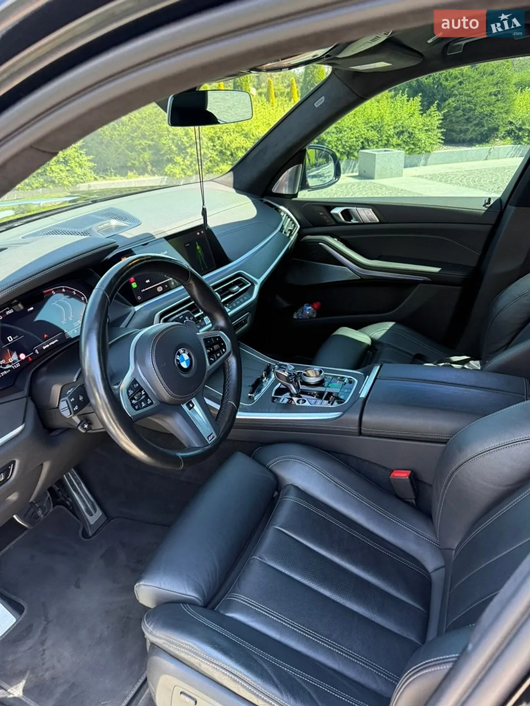 2022 BMW X7 - мініатюра 7