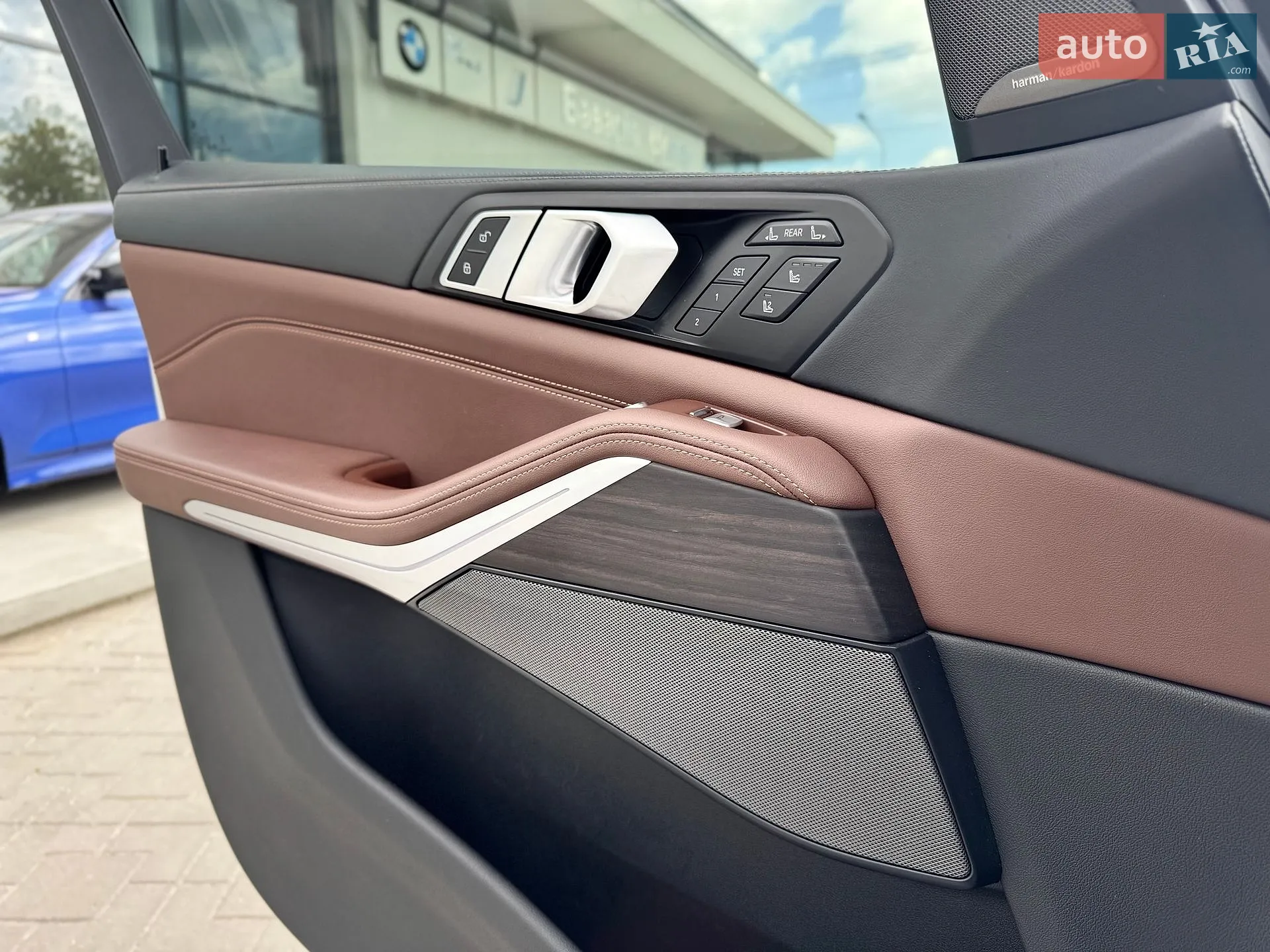 2023 BMW X7 - мініатюра 26