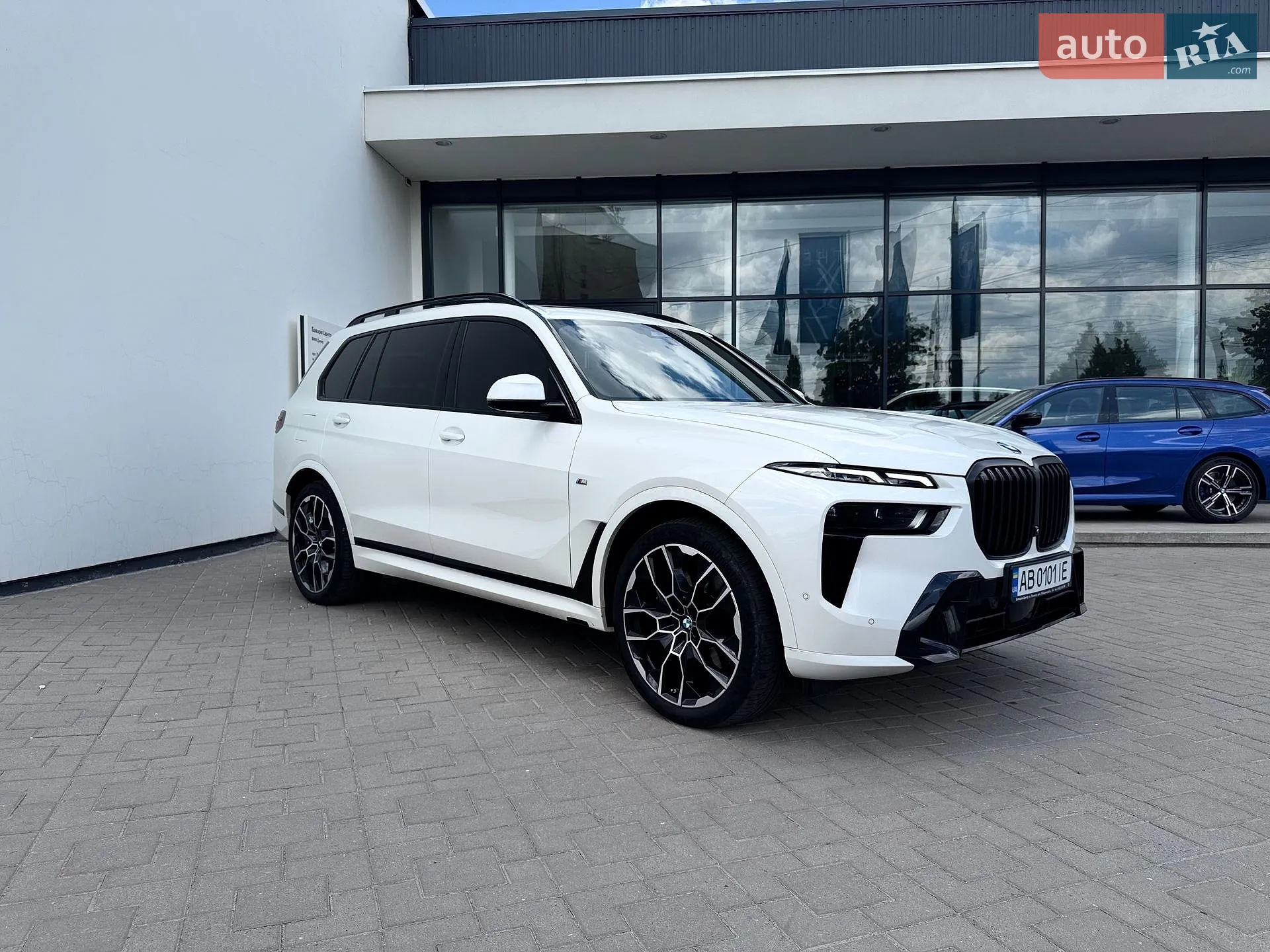 2023 BMW X7 - мініатюра 2