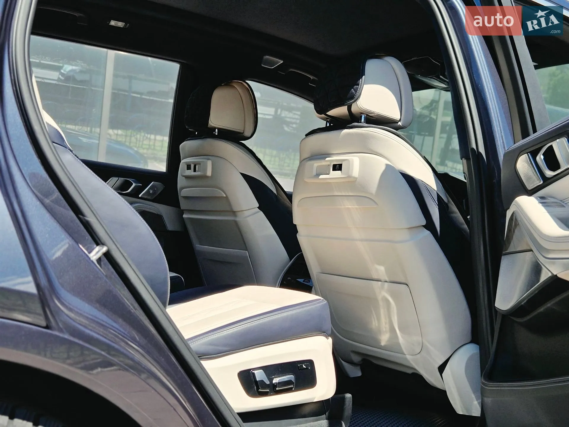 2019 BMW X7 - мініатюра 28