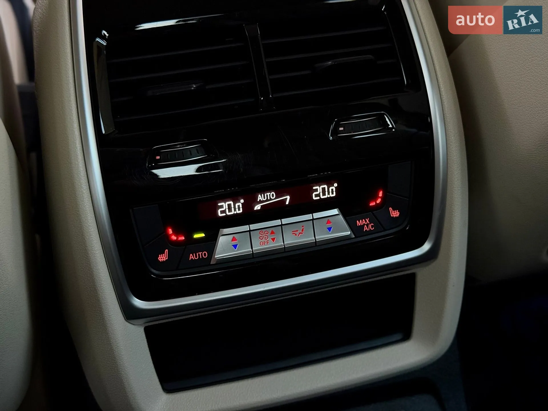 2019 BMW X7 - мініатюра 36