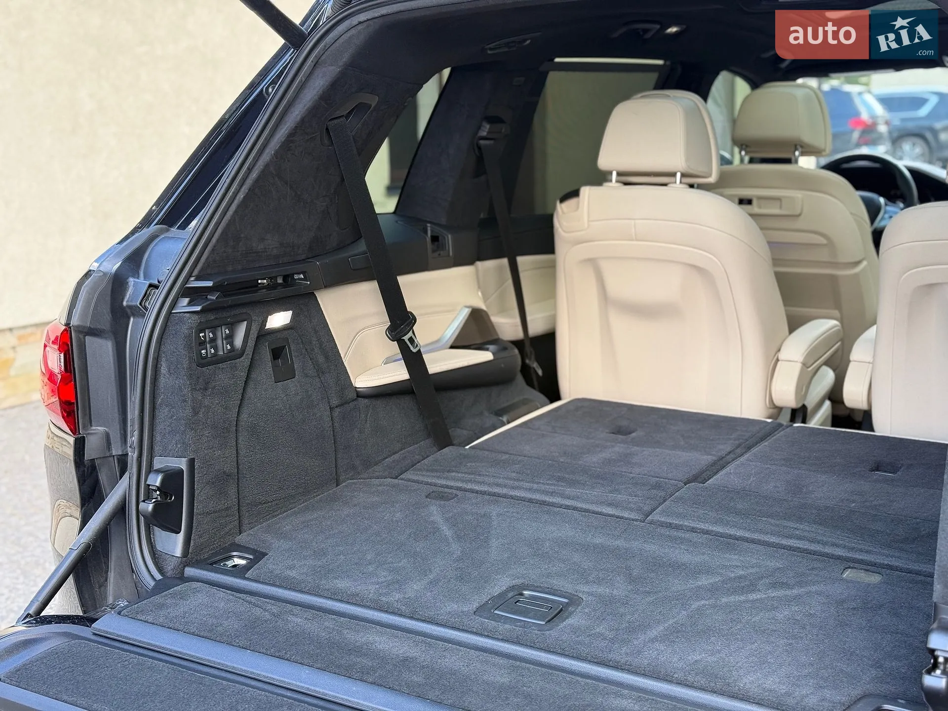 2021 BMW X7 - мініатюра 106