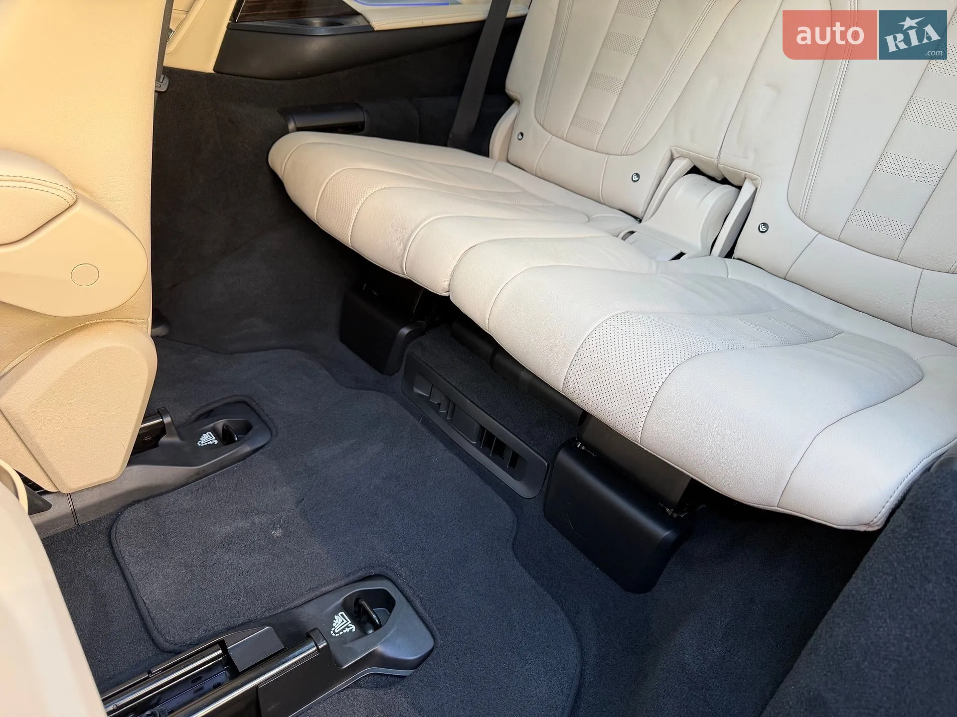 2021 BMW X7 - мініатюра 138