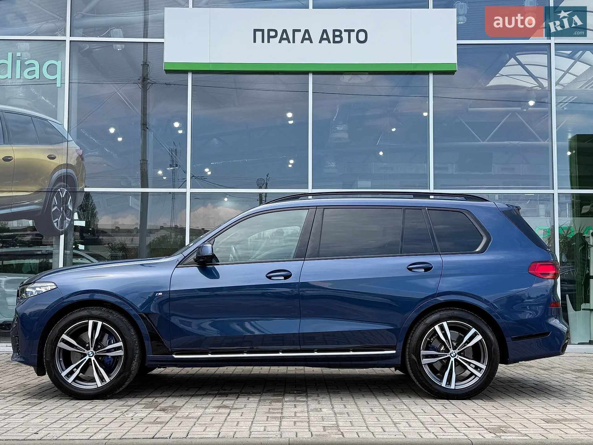 2021 BMW X7 - мініатюра 3