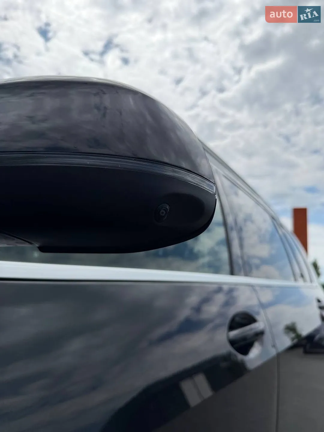 2023 BMW X7 - мініатюра 13