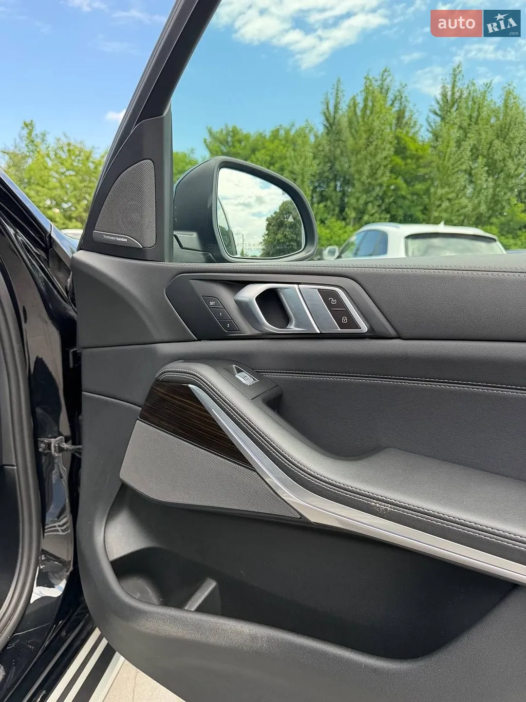 2023 BMW X7 - мініатюра 51