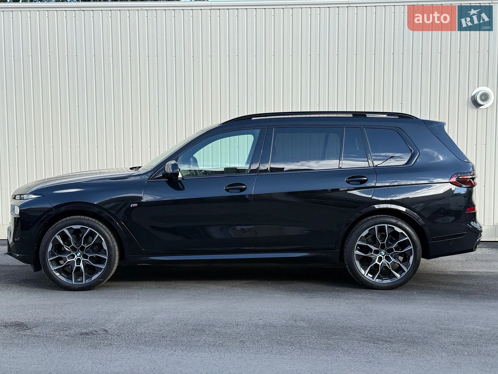 2025 BMW X7 - мініатюра 6