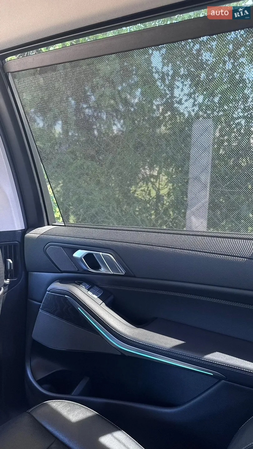 2020 BMW X7 - мініатюра 29