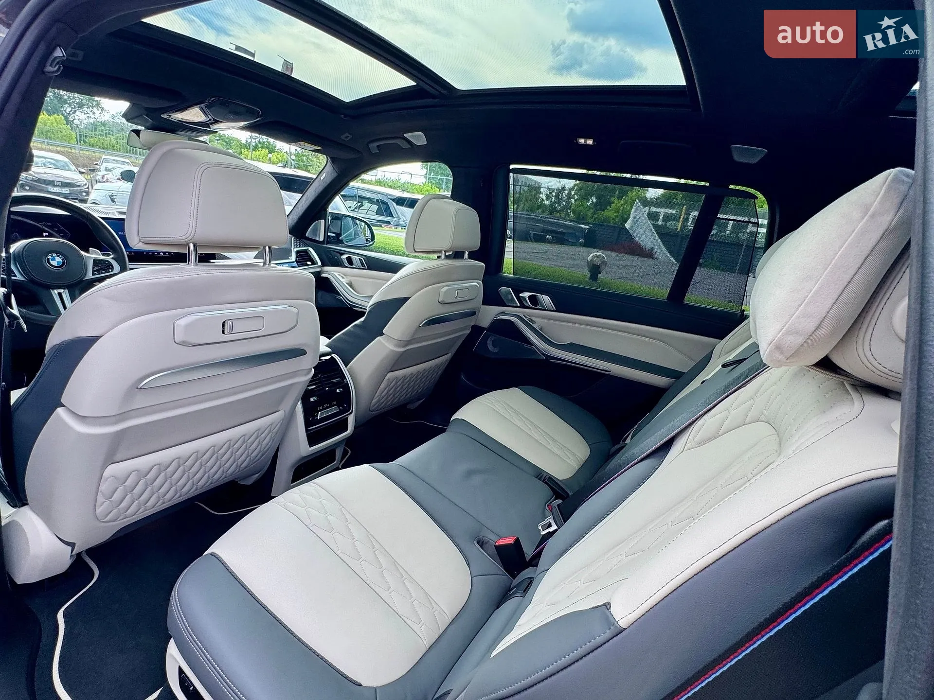 2024 BMW X7 - мініатюра 43