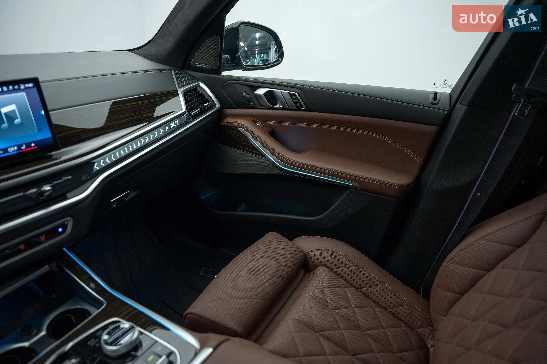 2024 BMW X7 - мініатюра 43
