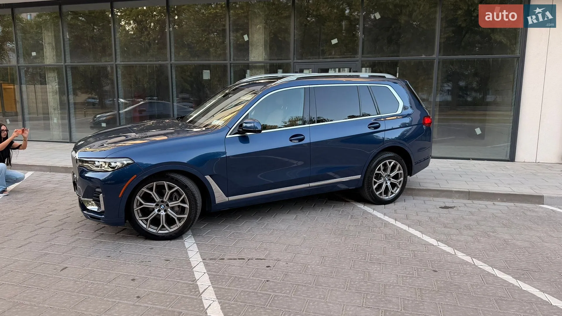 2022 BMW X7 - мініатюра 7