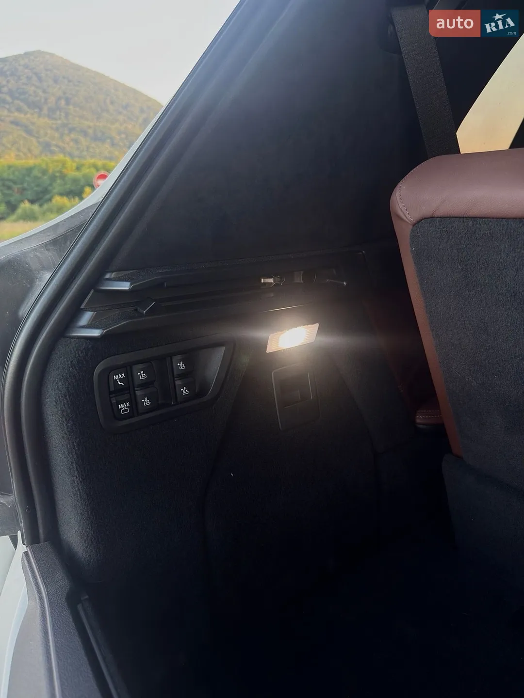 2021 BMW X7 - мініатюра 6