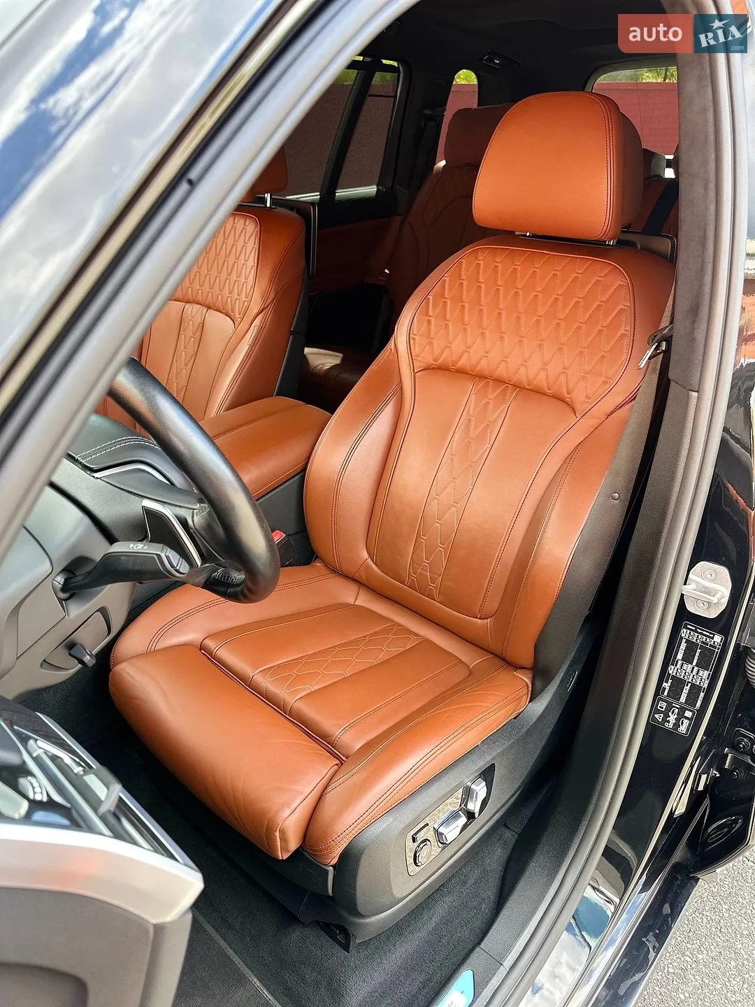 2022 BMW X7 - мініатюра 11