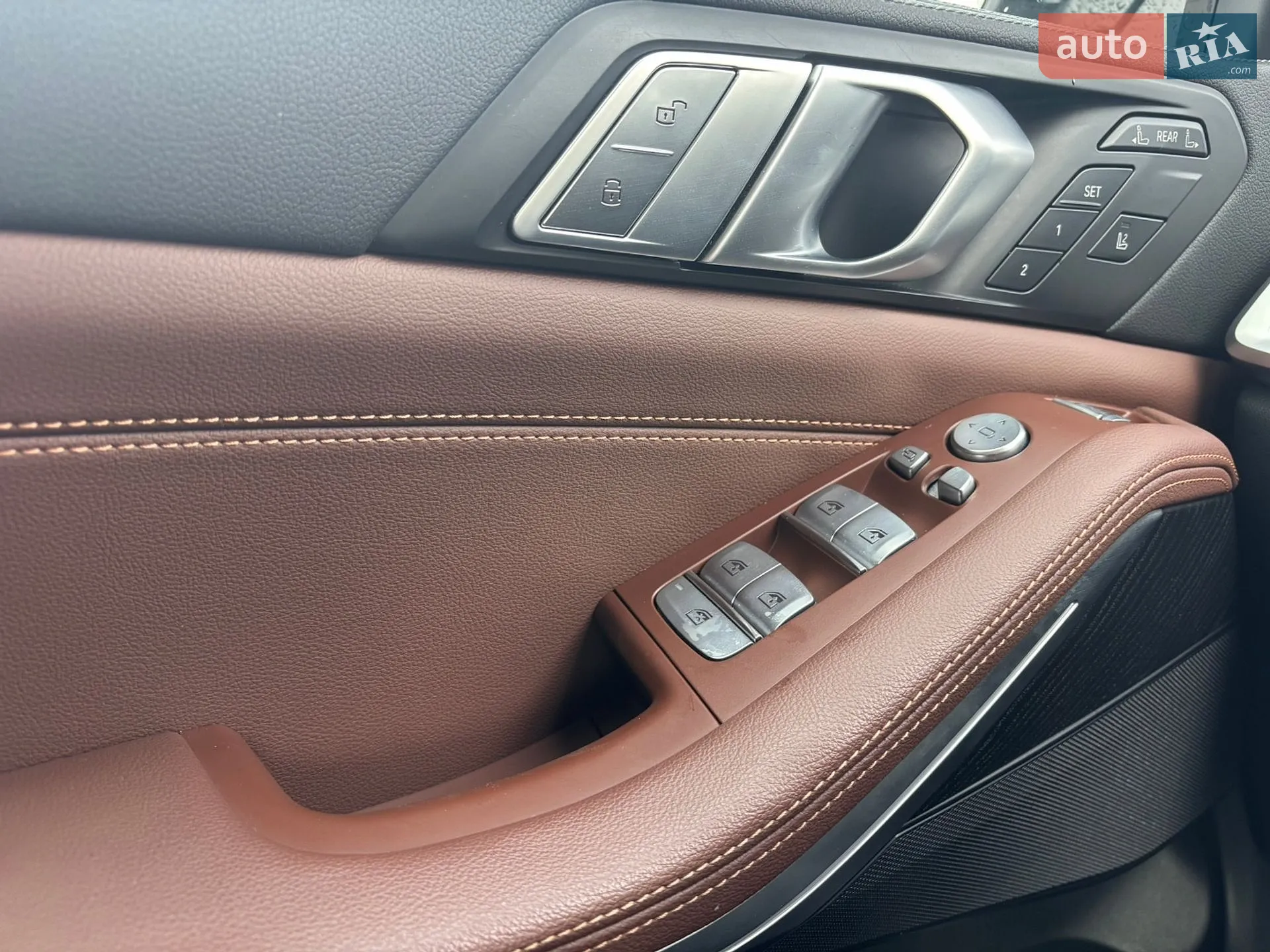 BMW X7 2022 VIN WBACW810009L00204 фото оголошення 6 з 13