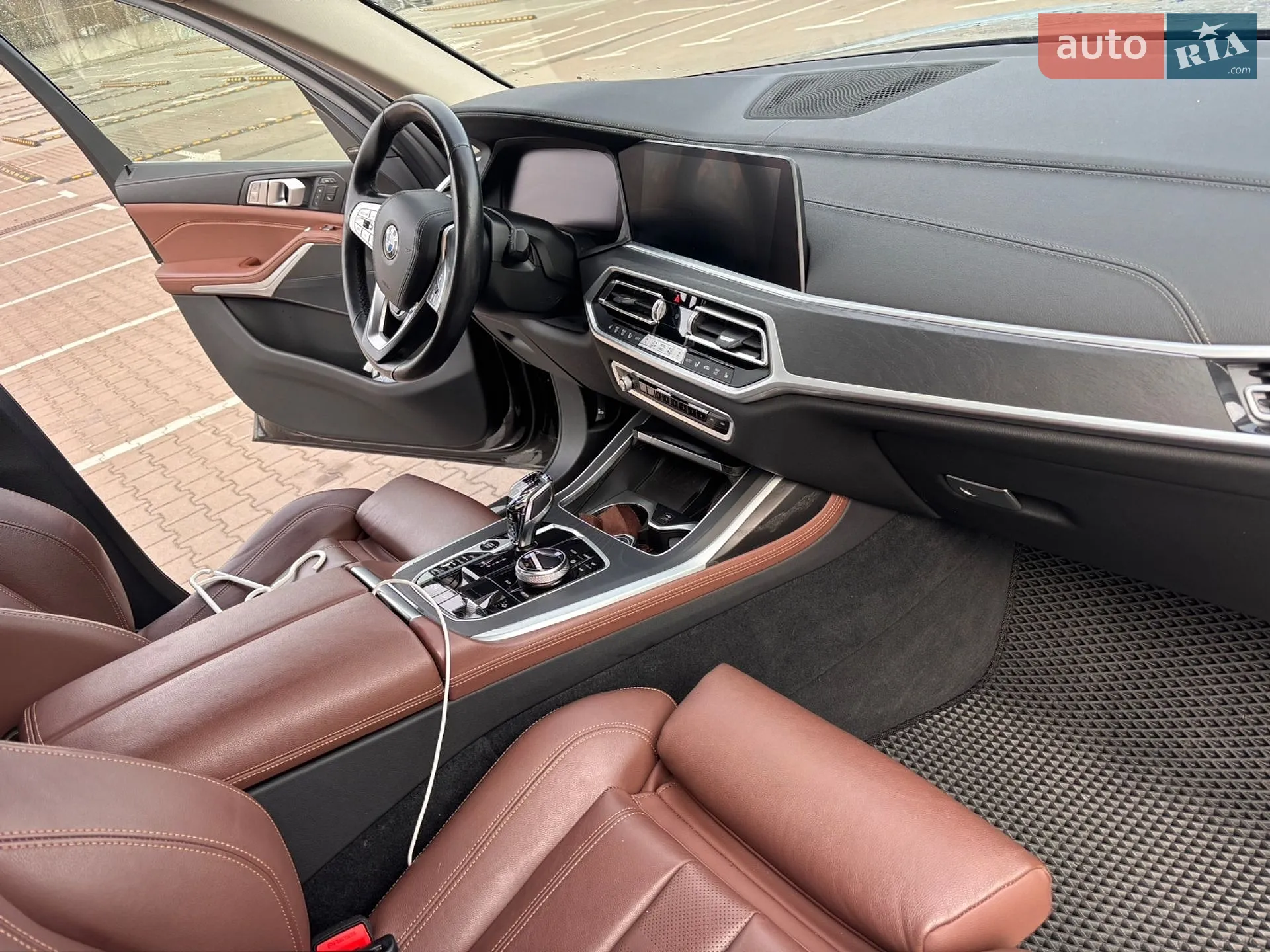 BMW X7 2022 VIN WBACW810009L00204 фото оголошення 11 з 13