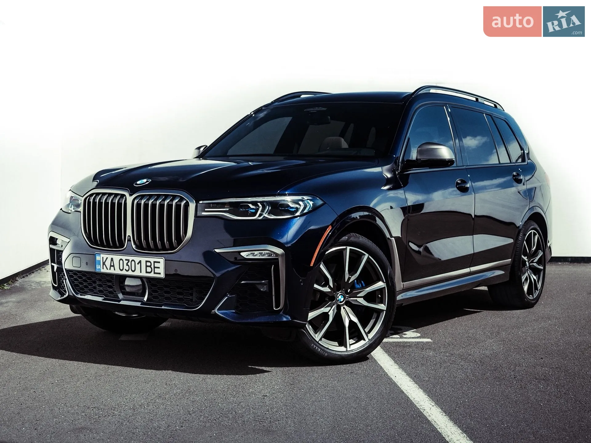2019 BMW X7 - фото 1